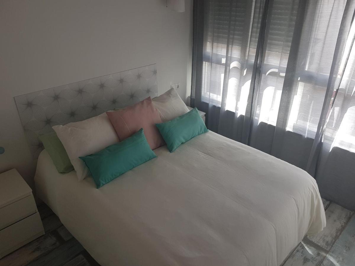 Apt 6 - Apartamento En La Playa De El Palo Málaga Dış mekan fotoğraf